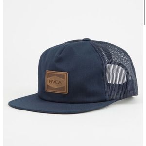 RVCA NAVY MID SIZE WASHBURN TRUCKER HAT